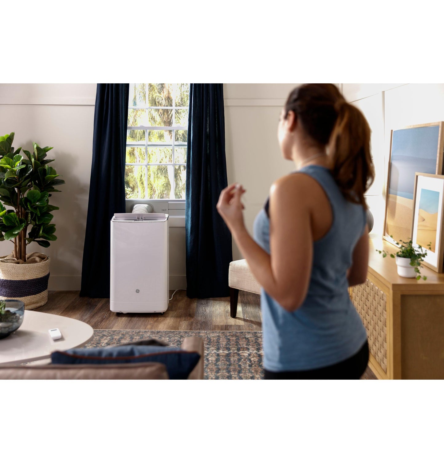 GE APPLIANCES APSA13YBMW GE(R) 14,000 BTU Heat/Cool Portable Air Conditioner for Medium Rooms up to 550 sq ft. (9,950 BTU SACC) - APSA13YBMW-KT