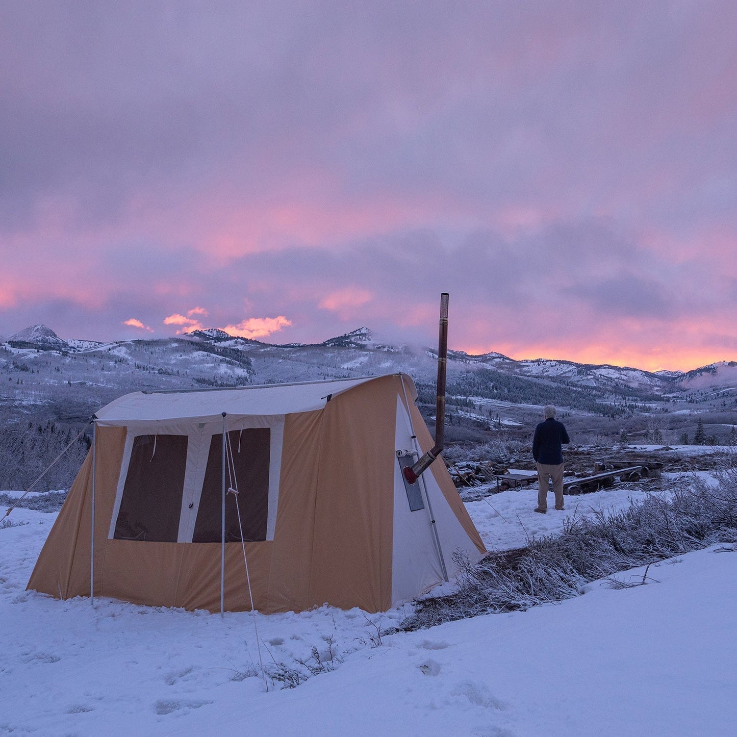 Winnerwell Nomad View - Medium  Springbar Hot Tent Bundle