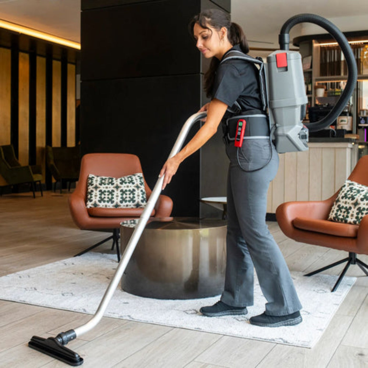 Sanitaire Transport Cordless Backpack Vacuum w/ 2 Batteries, Charger & Toolkit - SNT-SC580A